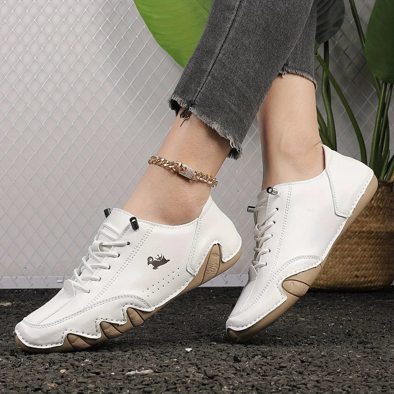 Ellie™ - Comfortable Slip-On Sneakers