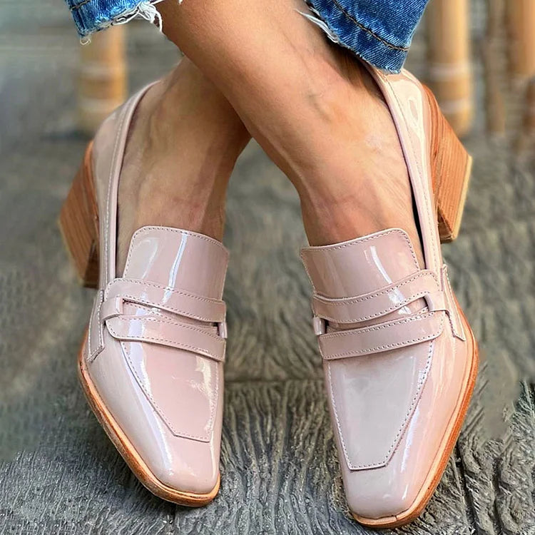 LOAFERS WITH WIDE HEEL SHINY