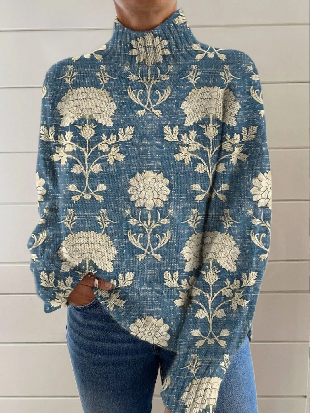 Isla | Timeless floral patterned turtleneck sweater