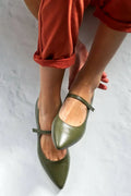 ELEGANT BALLET FLATS WITH STRAP