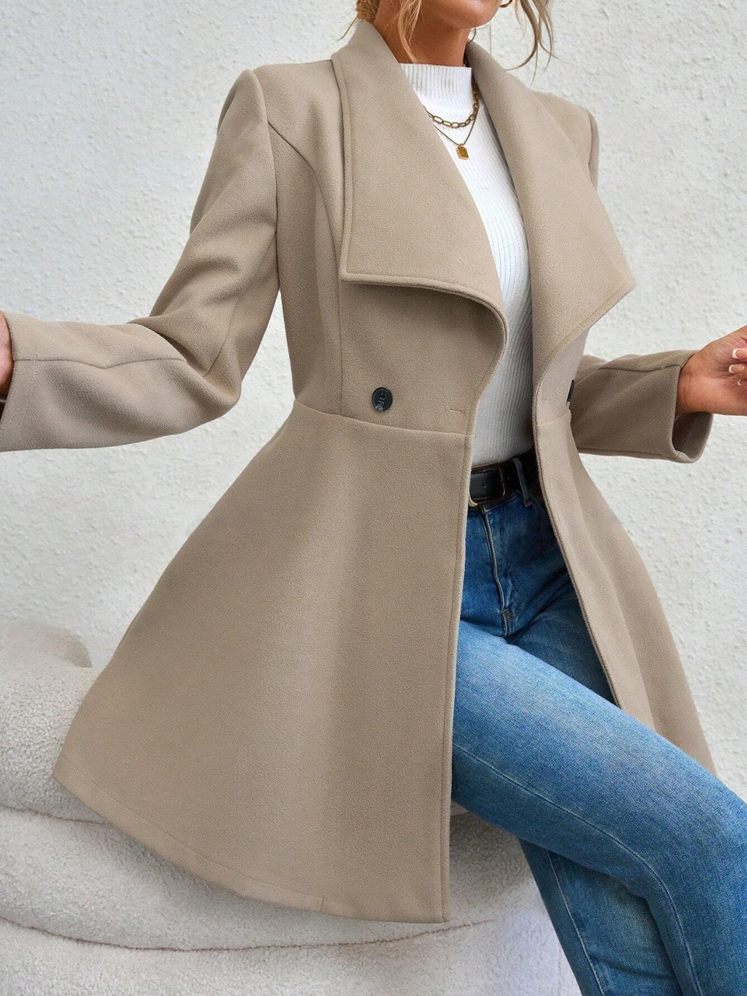 Ella™ - Elegant Button-Up Coat