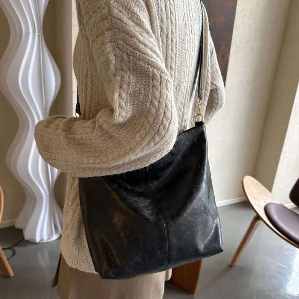 Charming Vintage Leather Bag with Shoulder Strap | Tamar's Vintage Charm