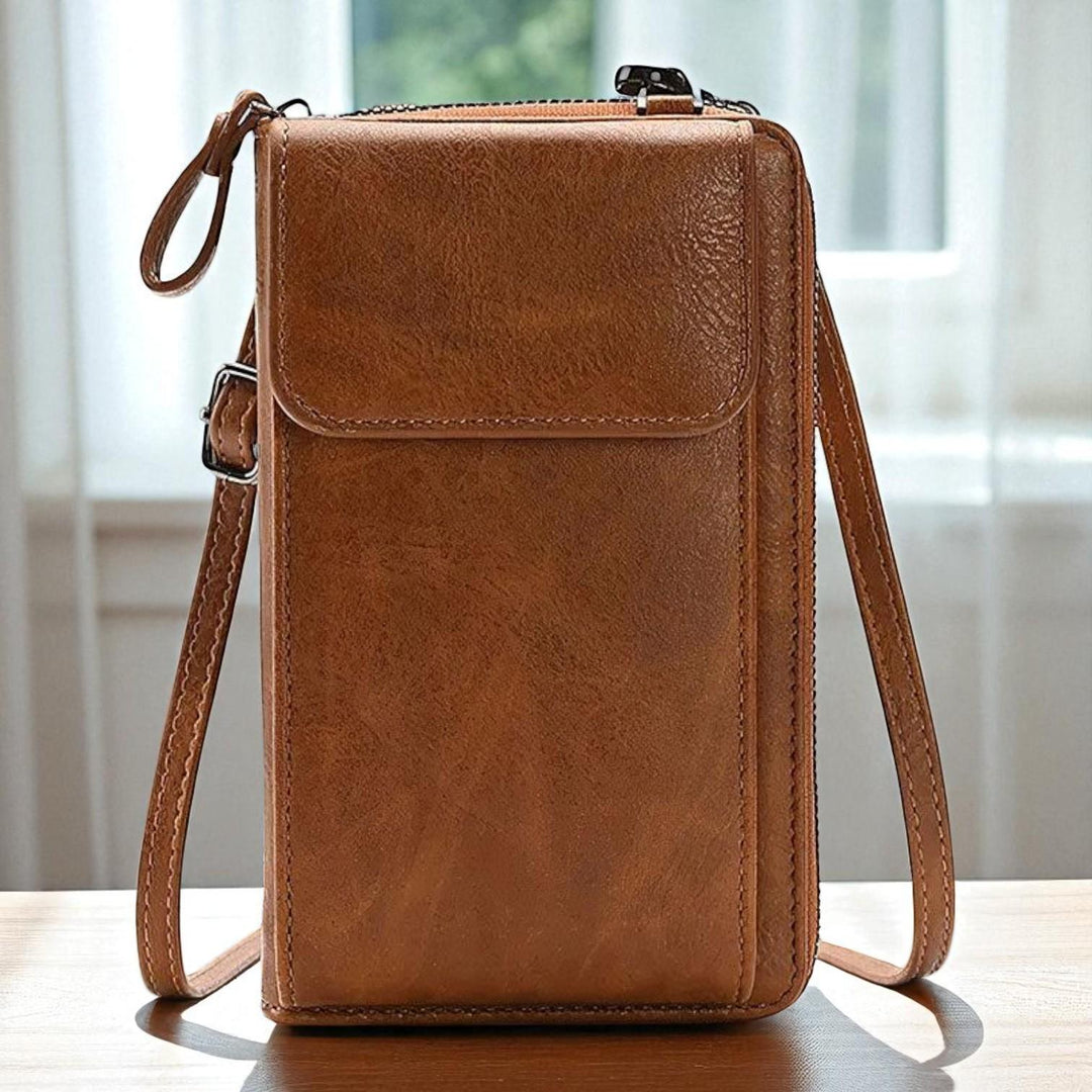 Hila's Small and Elegant Bag