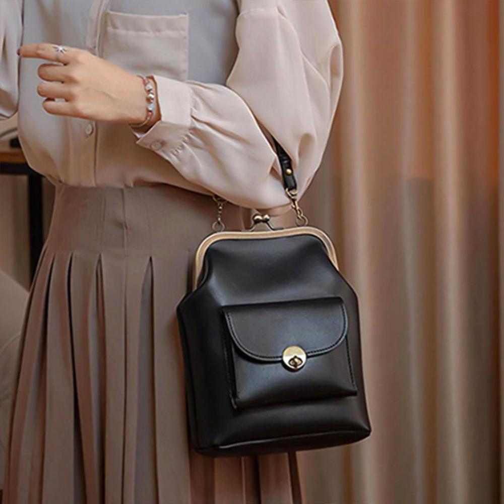 Max Vintage Bag – Grace's Retro-Chic Must-Haves