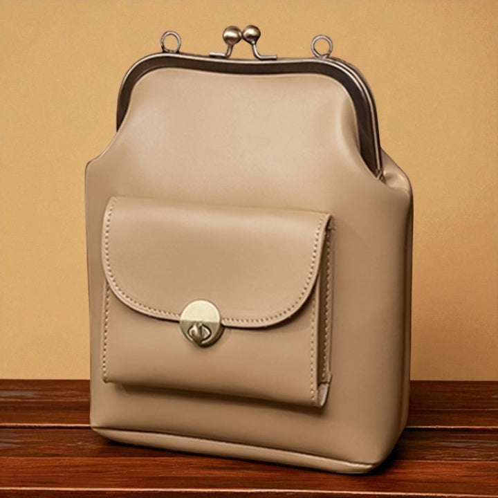 Max Vintage Bag – Grace's Retro-Chic Must-Haves