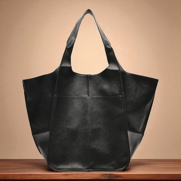 Classic and Stylish Vintage Bag | Dana's Timeless Appeal
