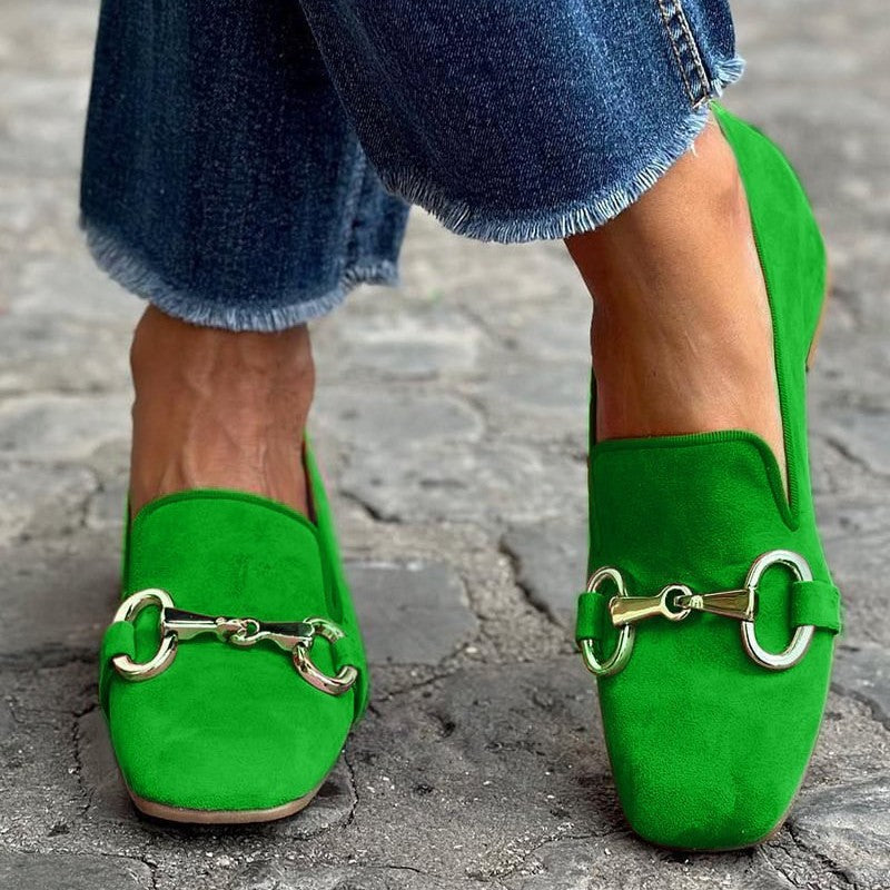 LOAFER WITH METALLIC DETAIL