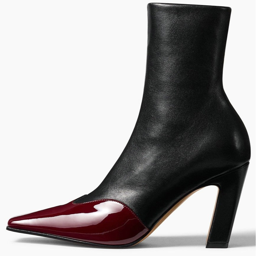 BICOLORED ANKLE BOOT WITH LACQUERED POINT
