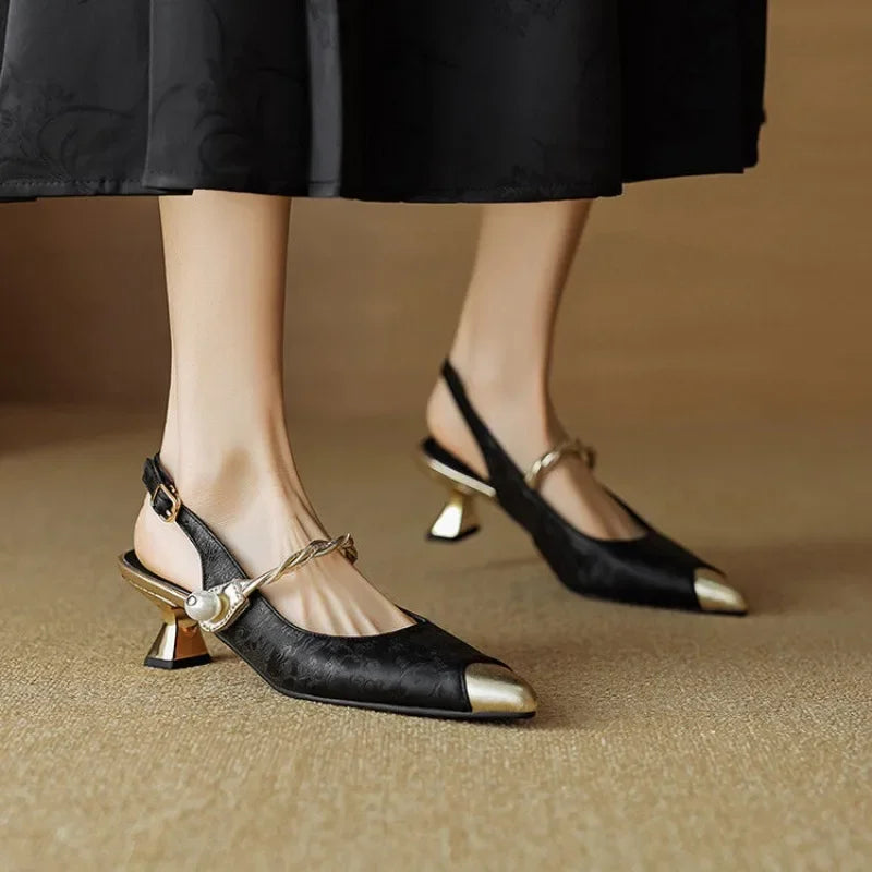 Karolina | Elegant Orthopedic Pumps