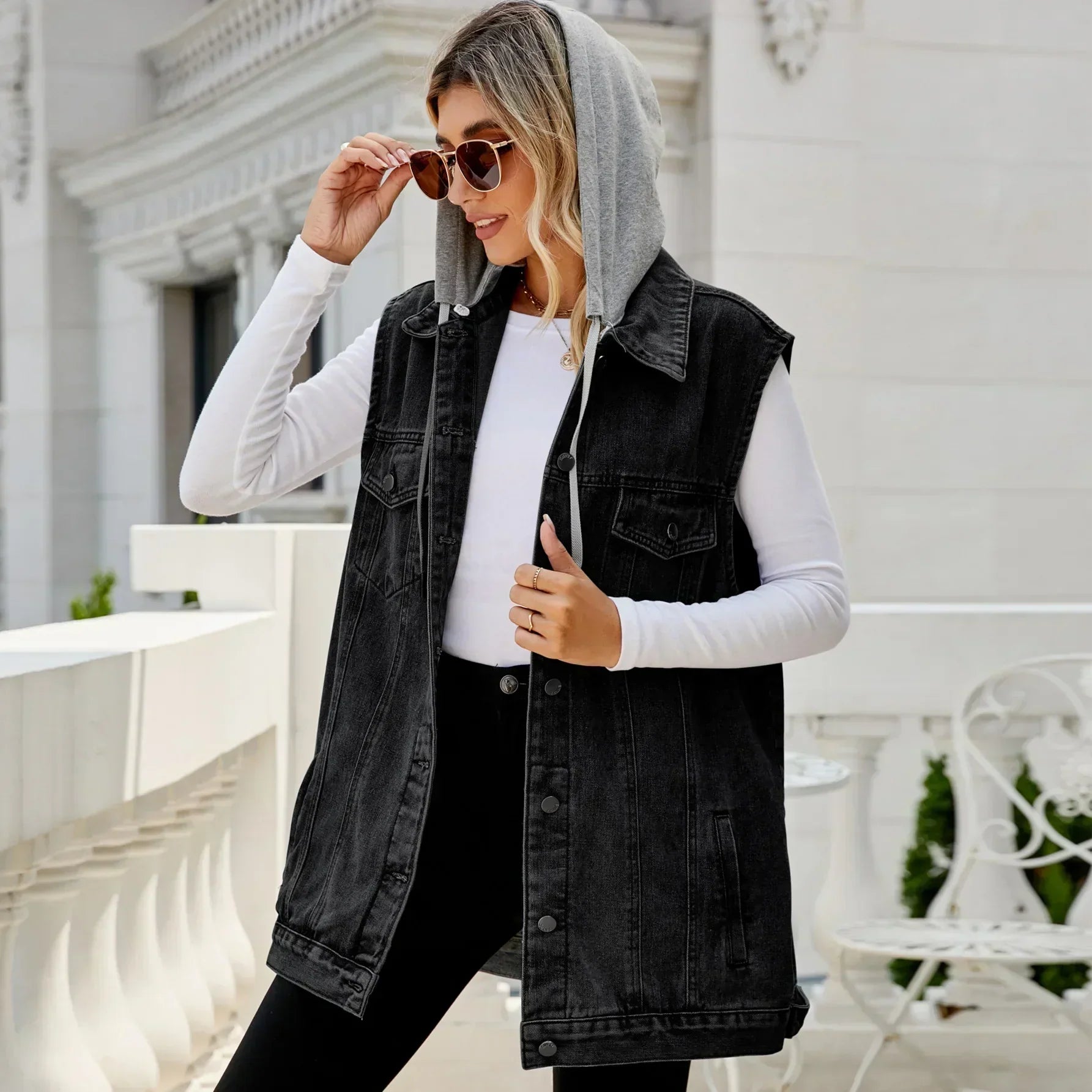 Grace™ - Stylish Hooded Denim Jacket