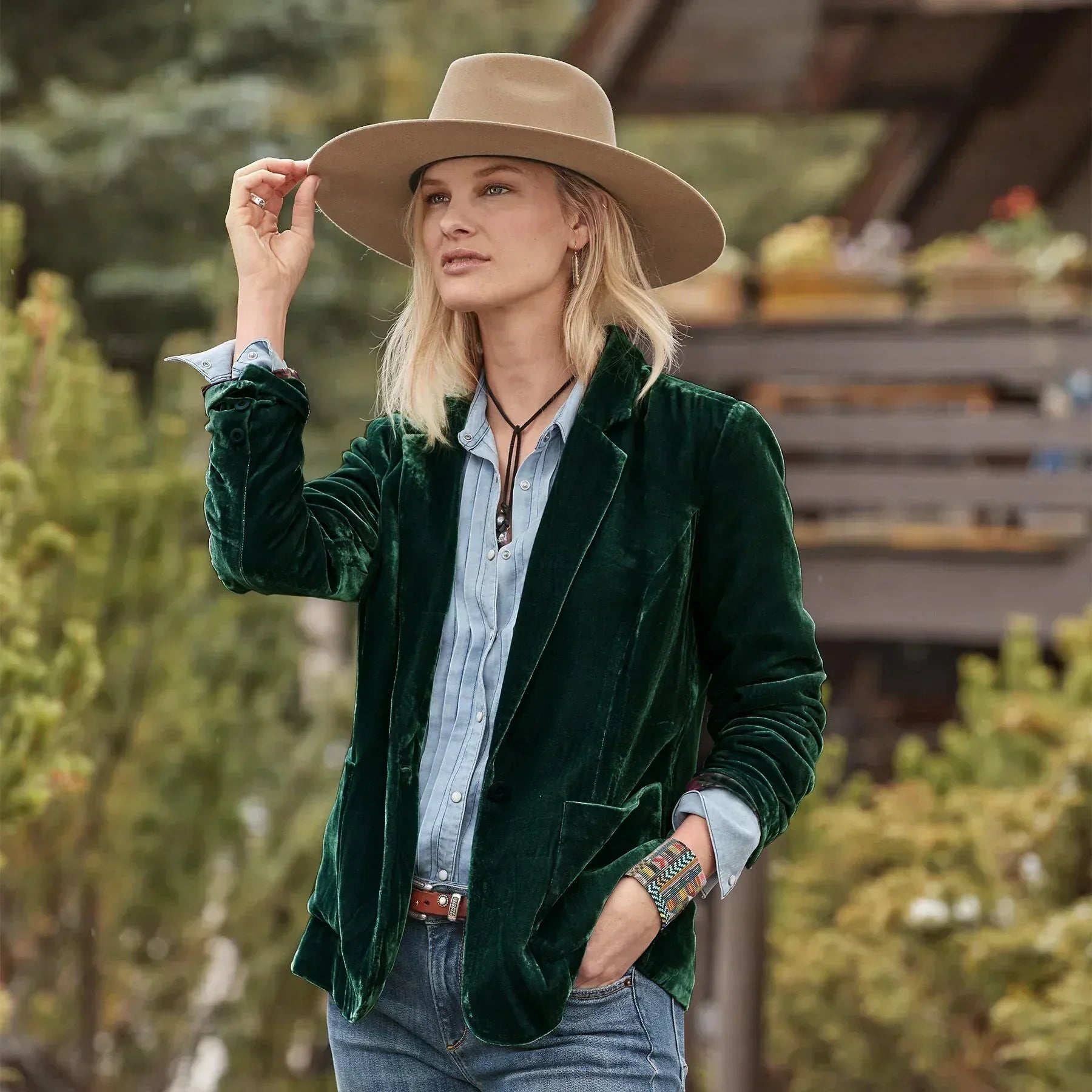 Peyton™ - Stylish Velvet Blazer