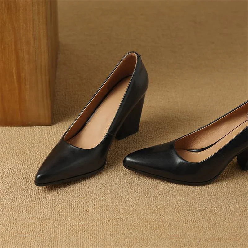 Beata | Elegant Orthopedic Pumps