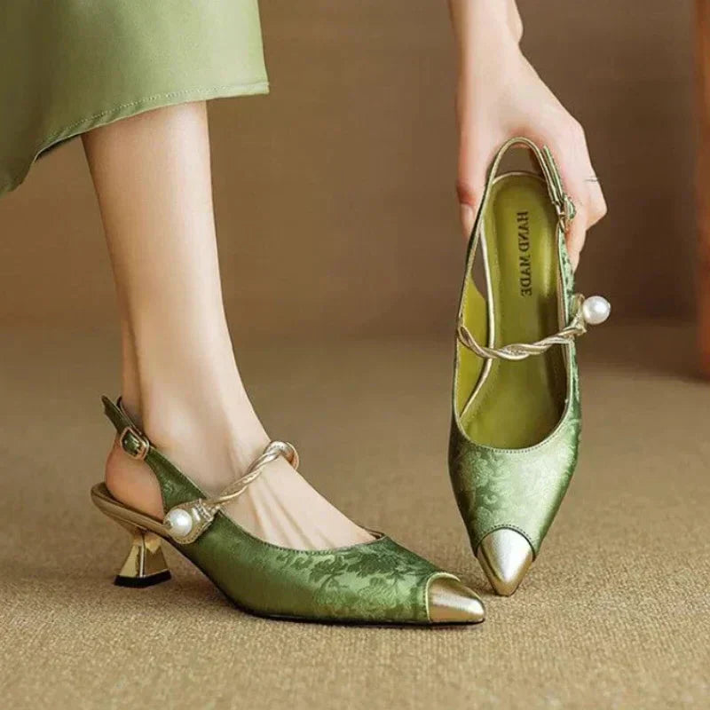 Karolina | Elegant Orthopedic Pumps