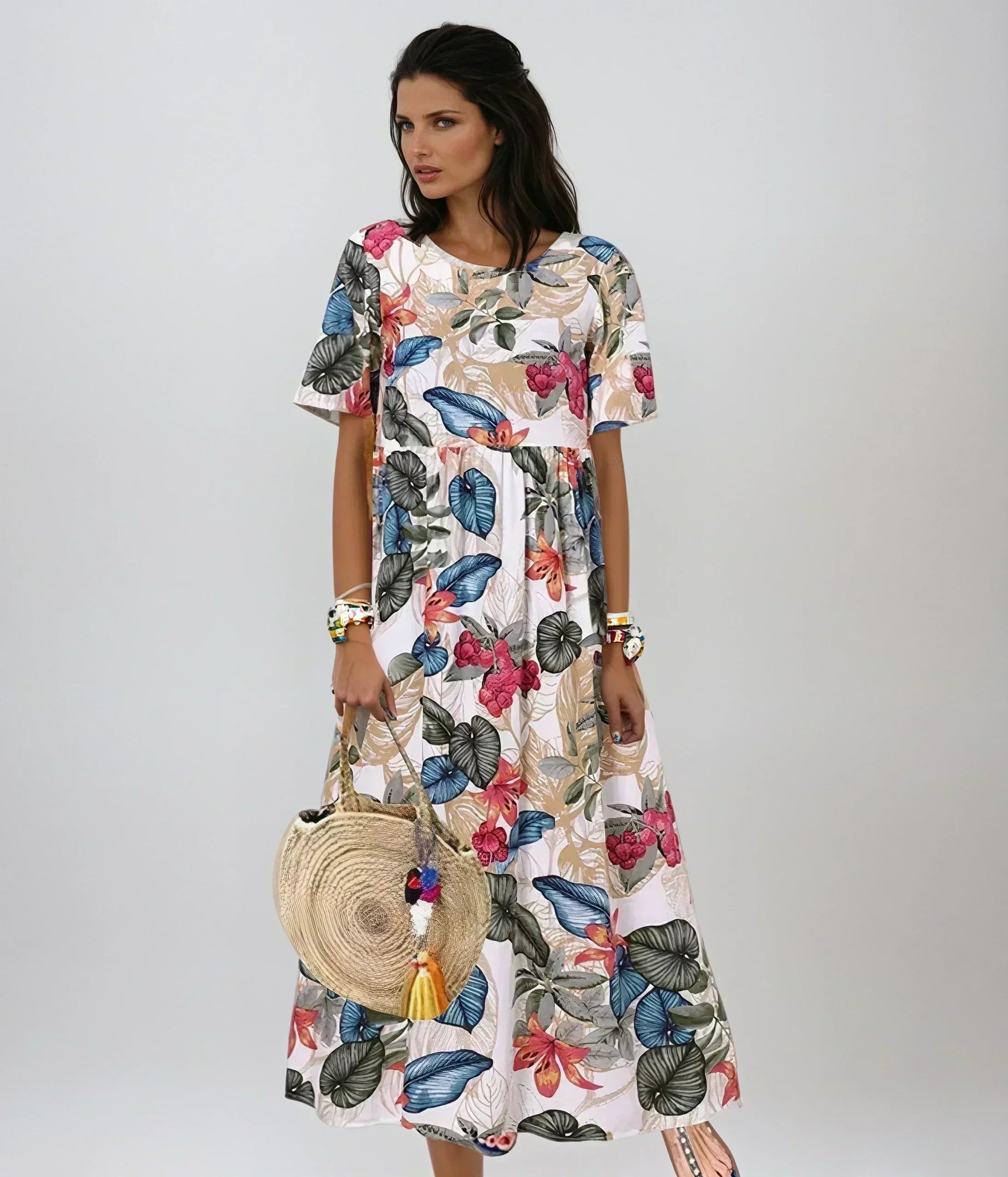Temi Elegant Floral Estate