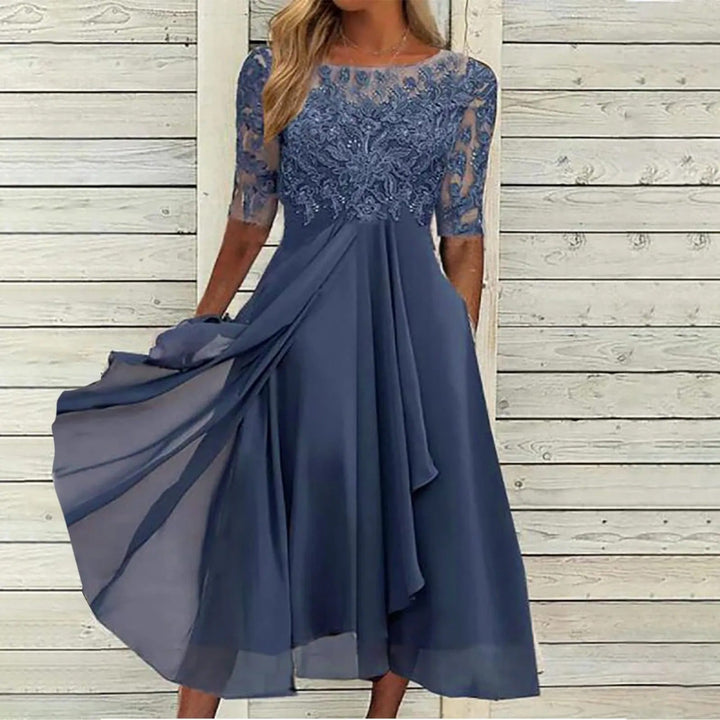Puck™ | Elegant Lace Midi Dress