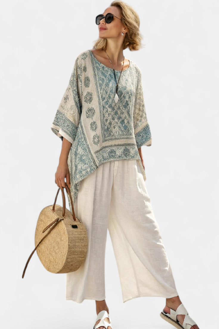 Quinley | Comfortable Printed Blouse and White Wide-Leg Pants