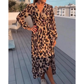 Lisandra | Elegant Dress with V-Neck